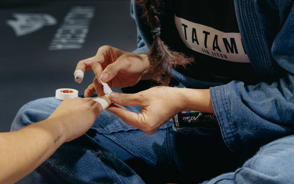 Why Jiu-Jitsu Fighters Tape Their Fingers