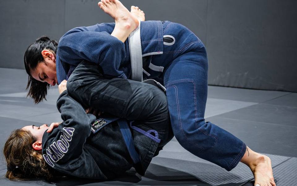 Women's Defense Strategies Against Larger Physical Opponents